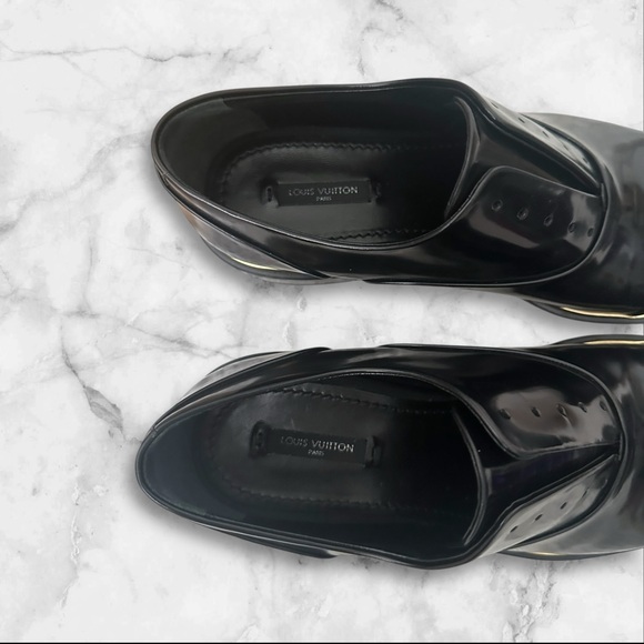 Louis Vuitton Premium Gold Line Dress Shoes - Picture 3 of 10